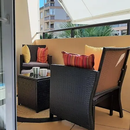 Grand T2 Lumineux, 2 Balcons, Coeur De Ville, A 100m Plage, Parking * Сент-Максим