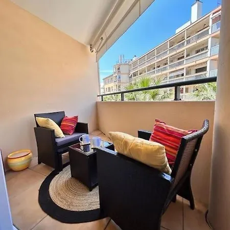 Grand T2 Lumineux, 2 Balcons, Coeur De Ville, A 100m Plage, Parking Daire