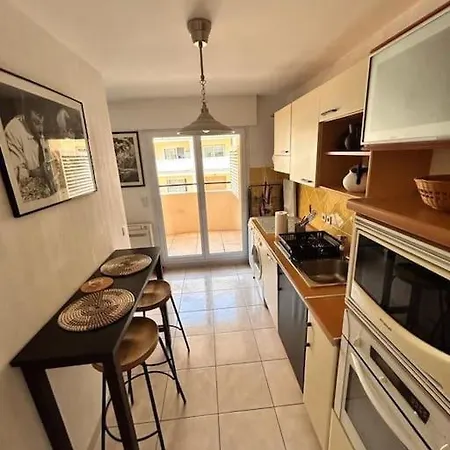 Nouveau Coeur De Ville, 100 M De La Plage, Spacieux Sainte-Maxime