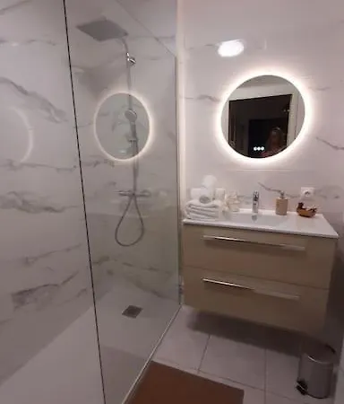 Nouveau Coeur De Ville, 100 M De La Plage, Spacieux *